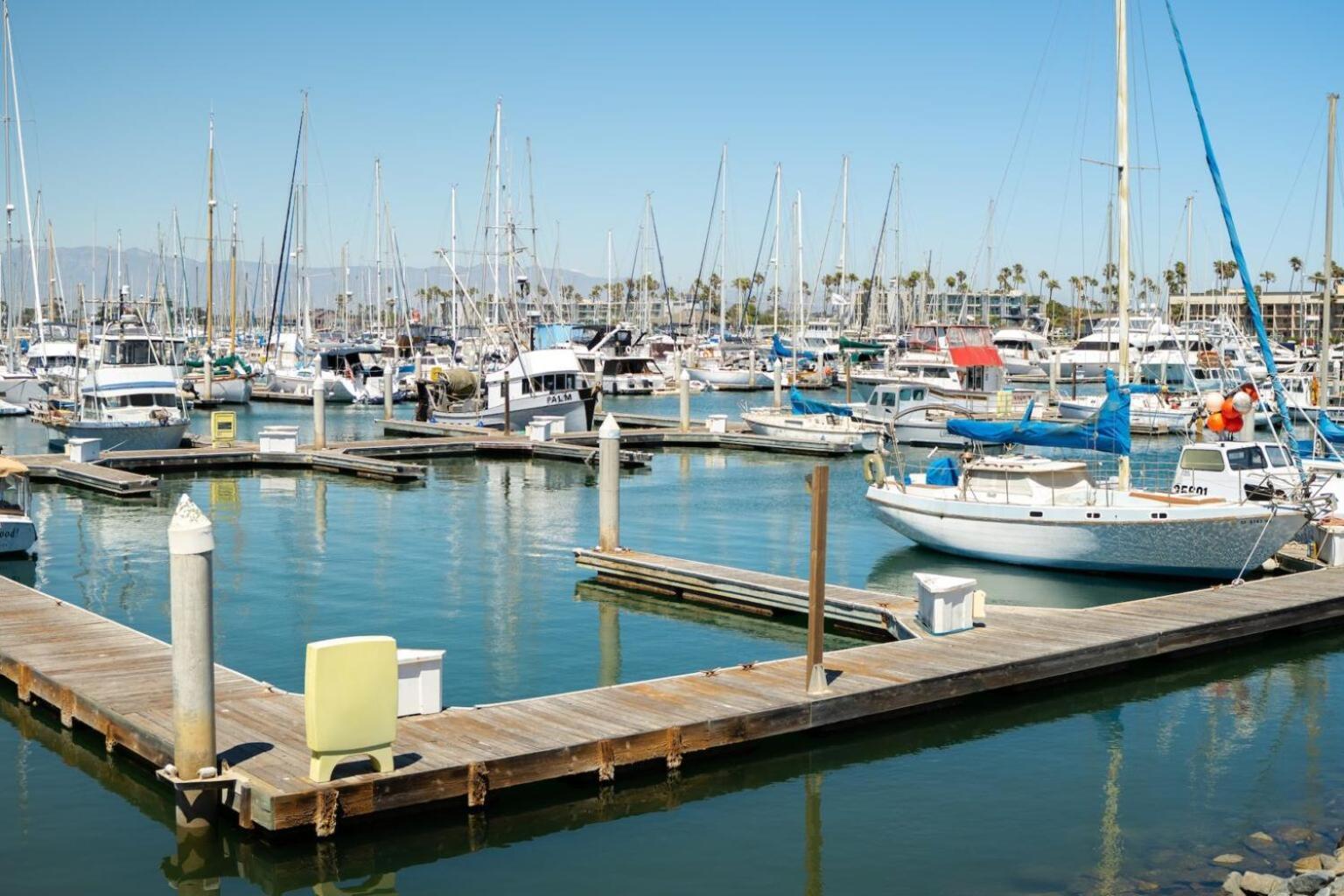 Romantic Coastal Private Room Oxnard Bagian luar foto